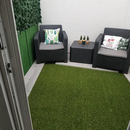 Homestay Garden House - Quartos Duplos Com Wc Privativo Fundao